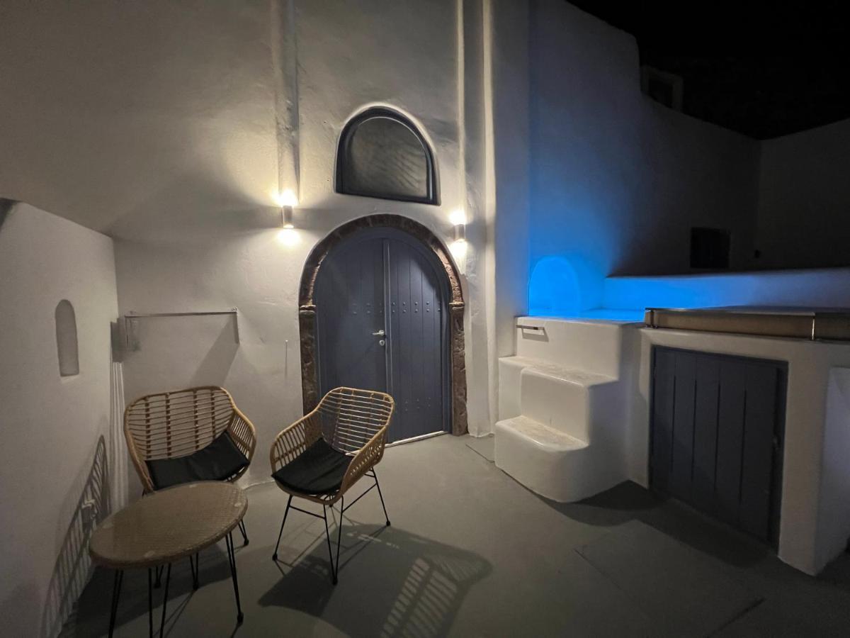Oinos Luxury Suites Foinikiá Buitenkant foto