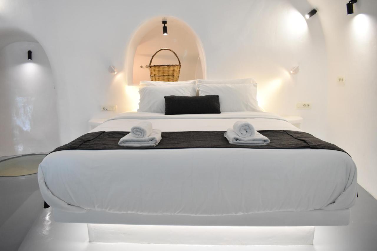Oinos Luxury Suites Foinikiá Buitenkant foto