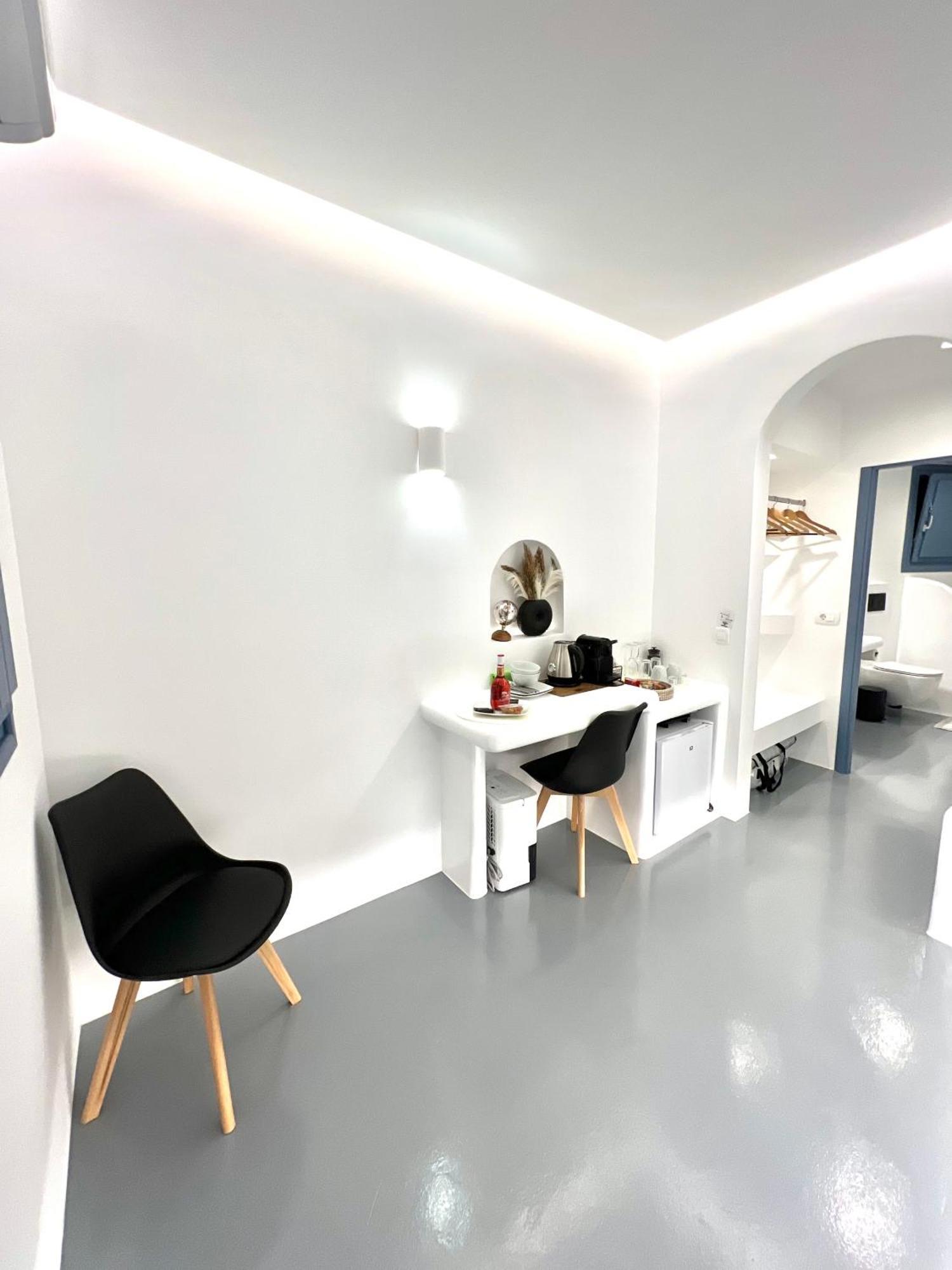 Oinos Luxury Suites Foinikiá Buitenkant foto