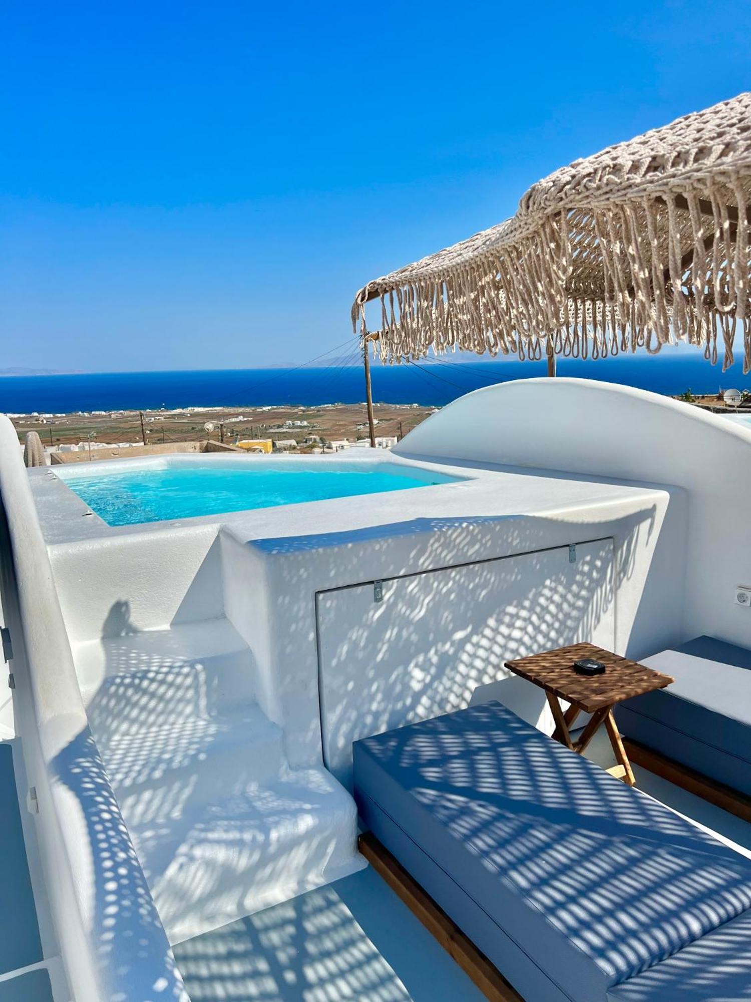 Oinos Luxury Suites Foinikiá Buitenkant foto
