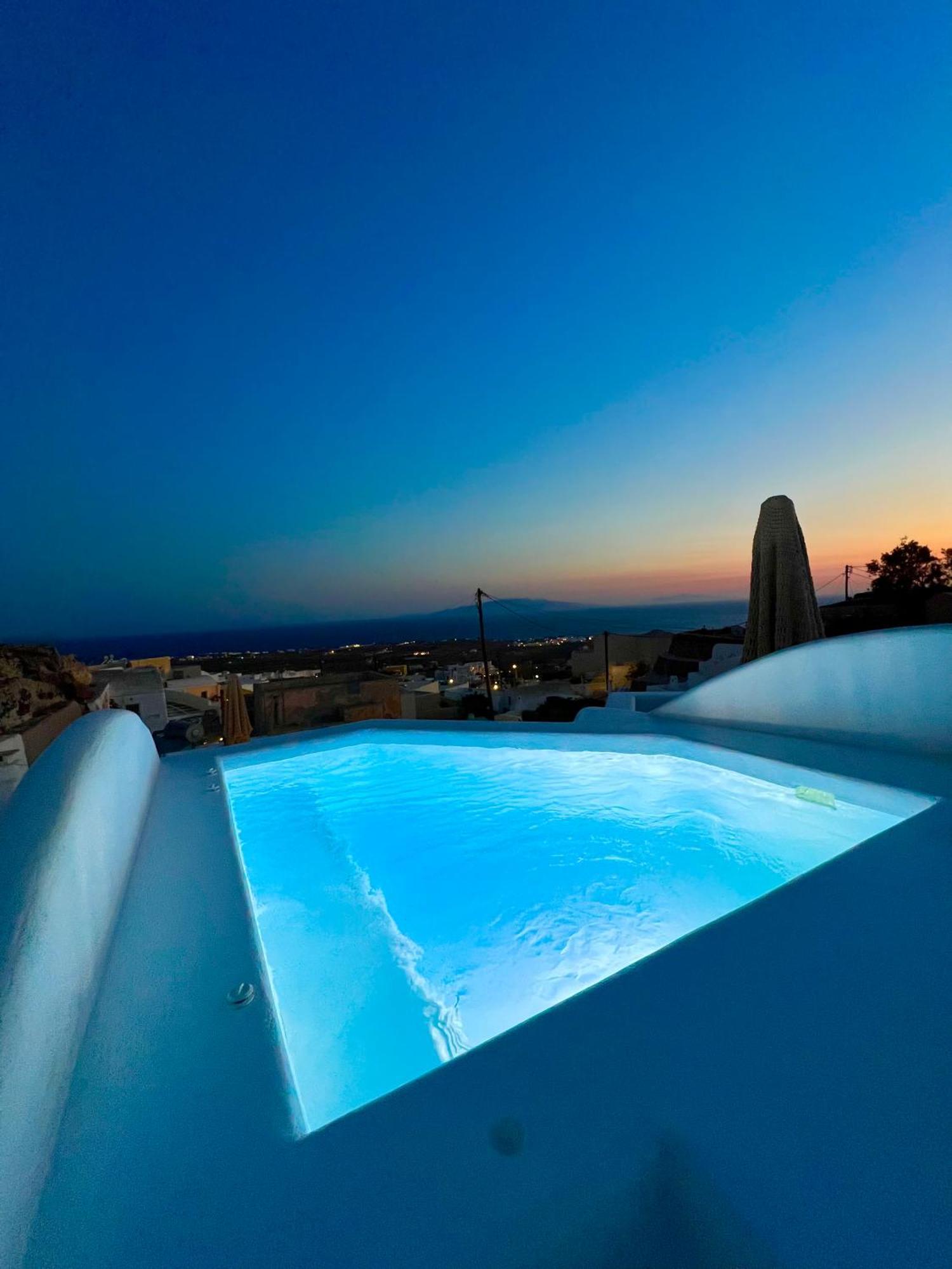 Oinos Luxury Suites Foinikiá Buitenkant foto